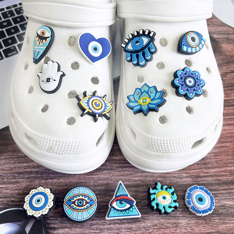 New Arrival Evil Eyes Shoe Cha - Men'S Accessories Crocs ulasan dan harga